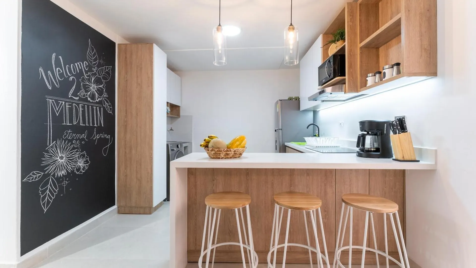Cozy Apartment Located In Manila With Jacuzzi And Ac Medellín Colombia